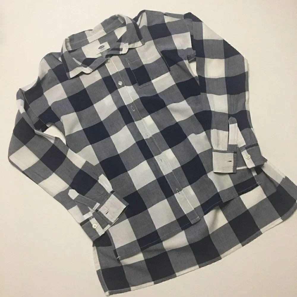Old Navi Shirt size L